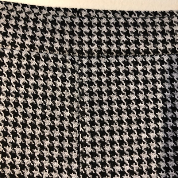 Xhilaration cropped flare houndstooth pants - Picture 4 of 4